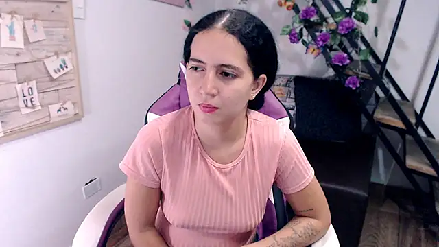 samantha baby  online show from March 24, 6:35 pm