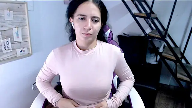 samantha baby  online show from September 29, 9:31 pm