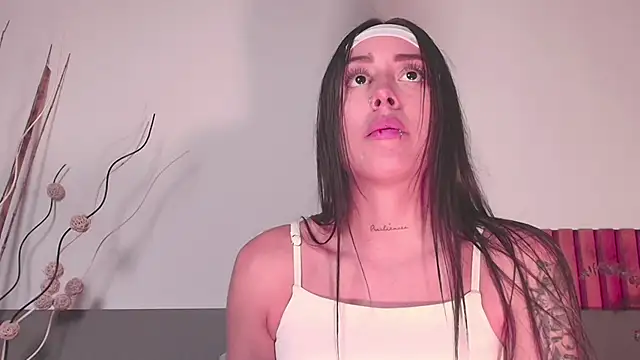 NoraDasilva online show from September 29, 11:21 pm