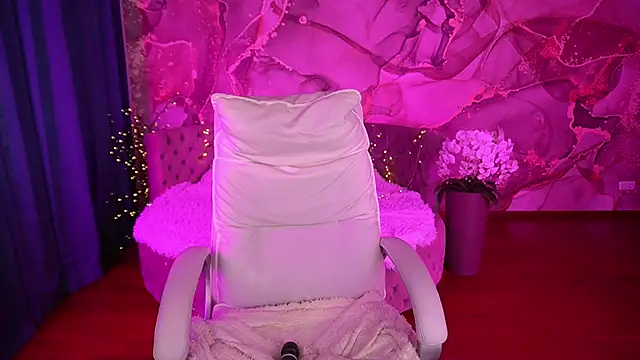 Daenerys Daenn online show from September 15, 7:27 am