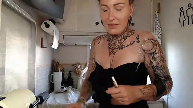 Mira-Grey89 online show from May 19, 6:37 pm