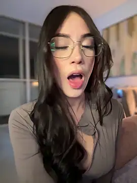 Im Valentina online show from October 3, 11:32 pm