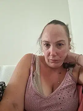 Wisie Cutie online show from September 8, 3:11 pm