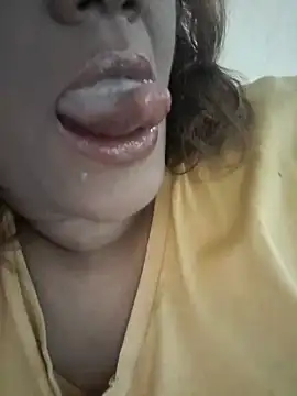 Indianpleasure300 online show from October 1, 3:50 pm