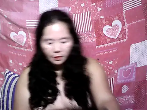 Cutehornywetmom online show from June 7, 2:35 pm