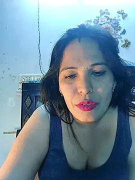 Poojabhabi101 online show from January 8, 6:50 am