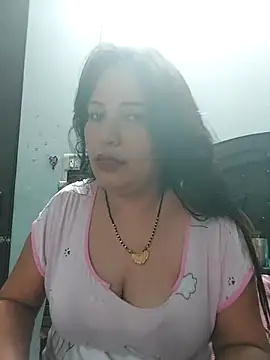 Poojabhabi101 online show from September 11, 5:52 am