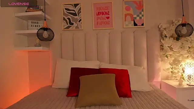 cute  cherry  online show from February 25, 9:35 pm