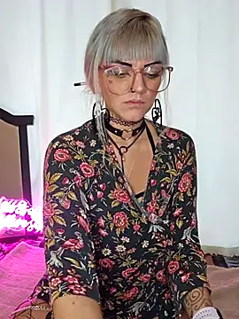 anyalikestosuck online show from January 17, 11:12 pm