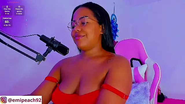 samanthaabloom online show from October 29, 12:37 am