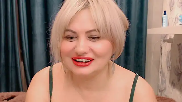 Lola Richie online show from February 23, 1:21 pm