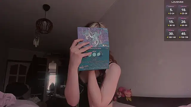  eva  pleasure  online show from April 8, 6:37 am