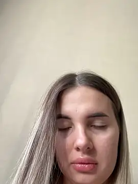 Donna Evans online show from October 18, 4:15 am