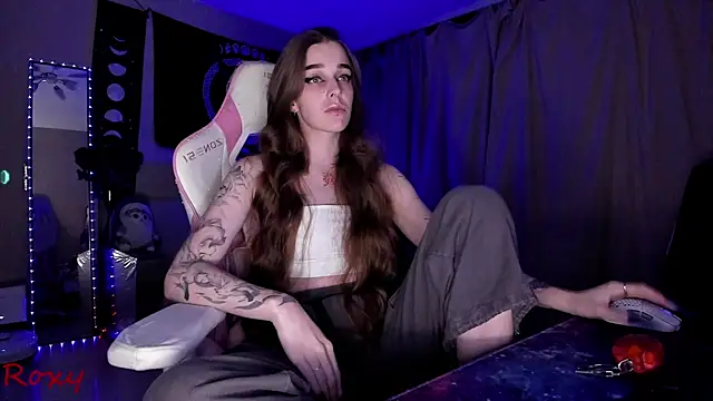 wet dream  online show from October 12, 1:35 pm