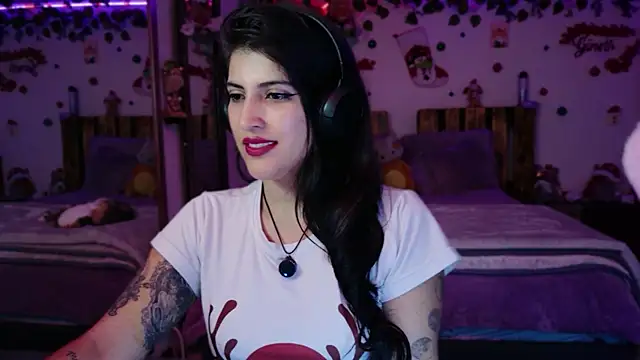 azahar  ziiz online show from December 20, 9:08 pm