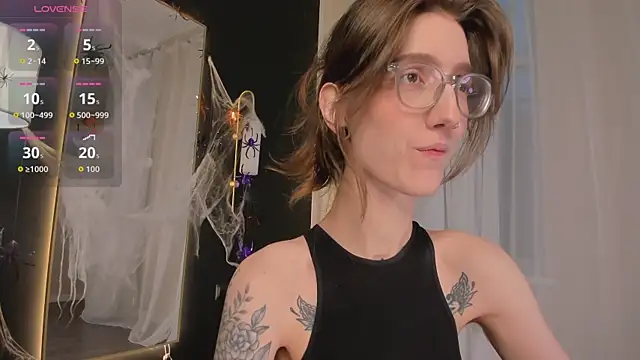 Lola Missy online show from October 31, 5:09 am