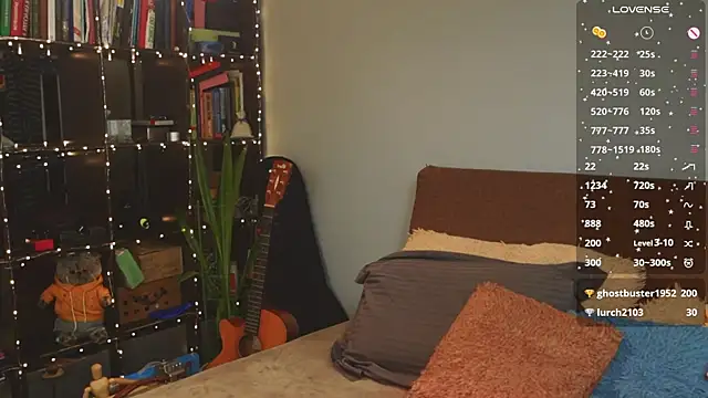 bananya kitty online show from December 20, 10:47 pm