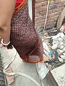 COUPLLE VILLAGE online show from February 19, 3:06 am