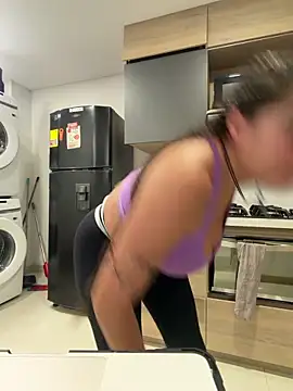 Bigbuttbrooklynn online show from February 18, 1:38 am