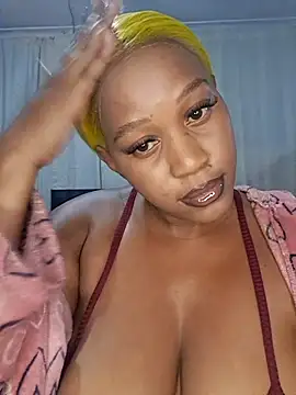 Toya P online show from June 9, 7:35 pm