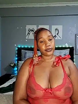 Toya P online show from February 18, 8:41 pm