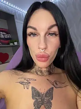 angel devil forever online show from May 22, 10:30 pm