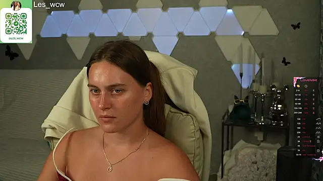 HarleyDeess online show from September 22, 2:10 am