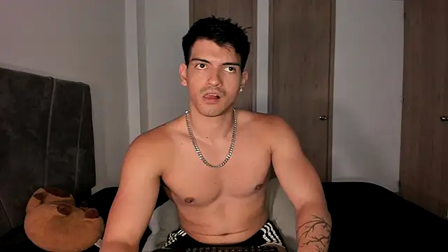 bbbeachboy online show from September 20, 11:47 pm