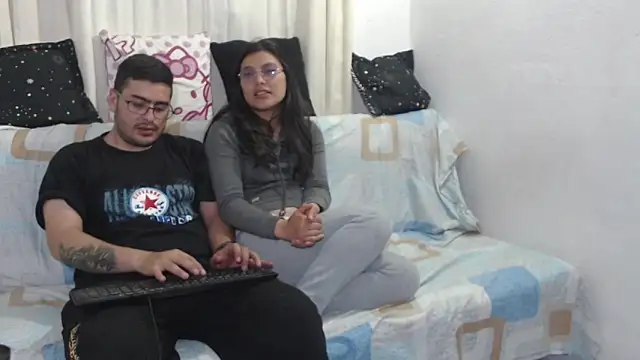 luxury sex 17 online show from March 16, 10:35 pm