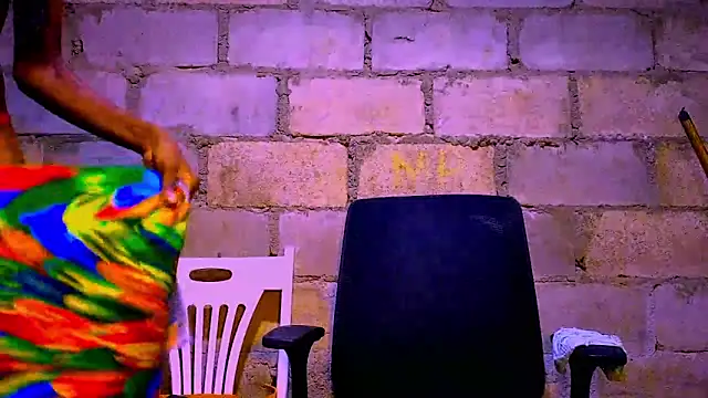 nzanizy online show from November 11, 6:16 pm