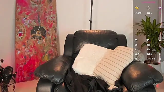 ninaa sky online show from September 25, 1:37 am