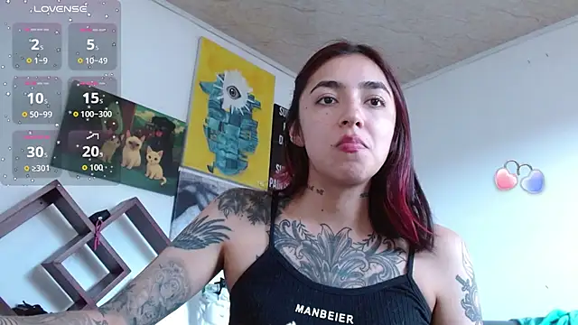 ZoeBakers  online show from April 18, 7:40 pm