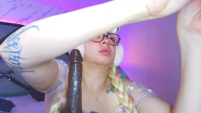 sayumi dirty online show from February 5, 9:18 pm