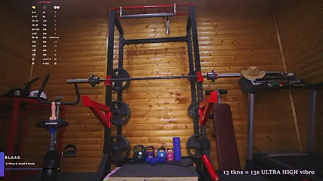 capchick online show from March 18, 5:23 am