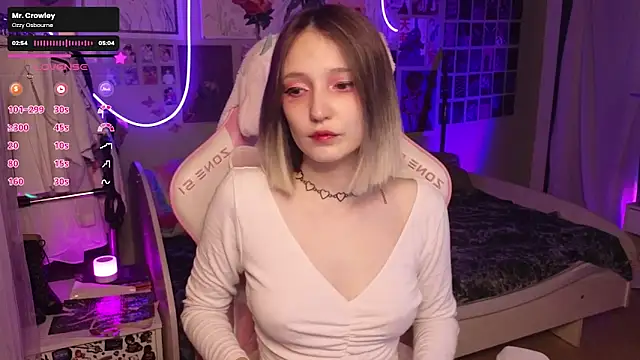 evierosen online show from September 16, 8:17 pm