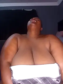 DarkBbw201 online show from September 19, 11:59 pm