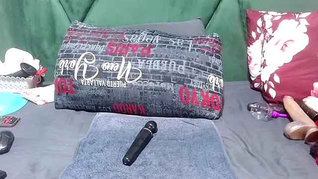 graciousxxx online show from March 28, 9:42 am