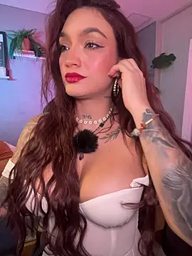 DaniDusan  online show from January 17, 9:00 pm