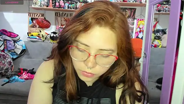 soficammy online show from September 14, 11:24 pm