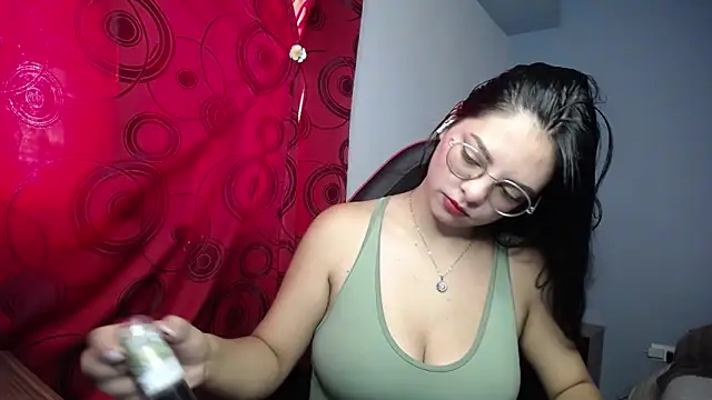 susan smith18 online show from December 22, 1:58 pm