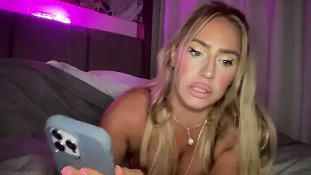 Fitnessbabe69 online show from September 14, 9:18 am